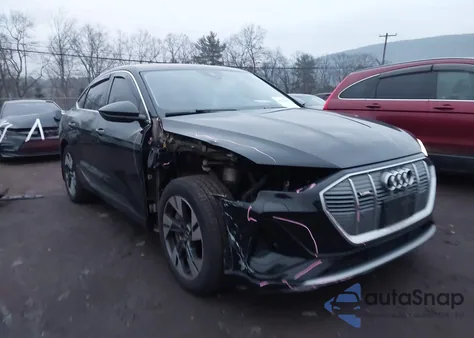 2021 Audi E-Tron Sportback Prestige Quattro from USA, damaged, VIN WA13AAGE9MB026697